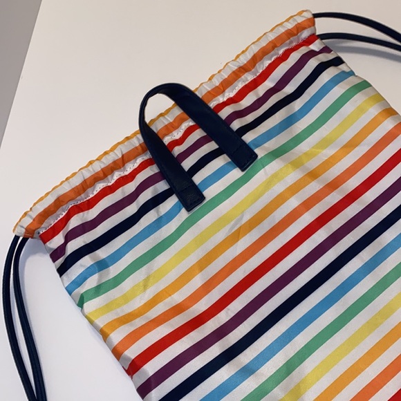 Drawstring backpack 🌈 🌻🌞 - Picture 13 of 16